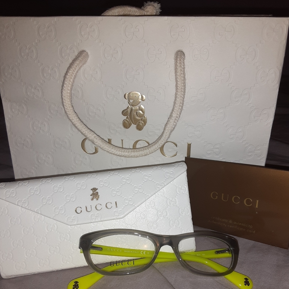 Little kids Gucci reading glasses